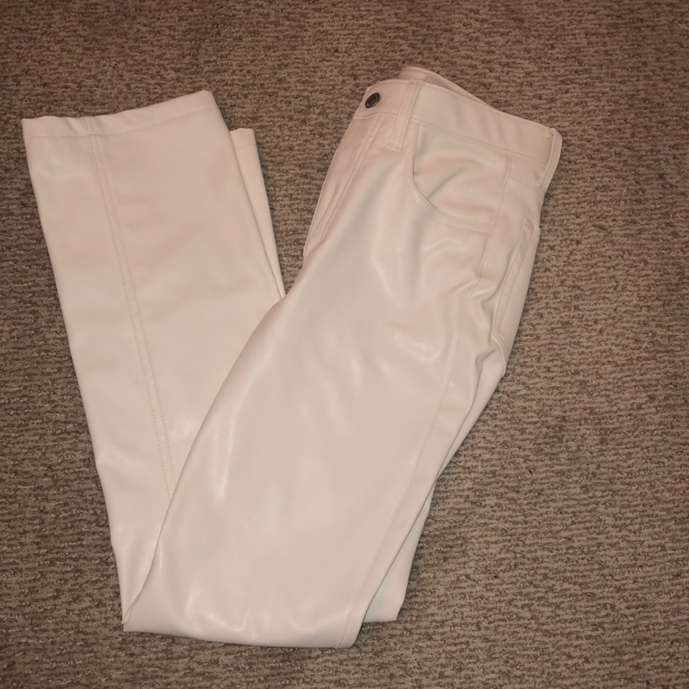 Abercrombie-The 90’s Ultra High Rise Pant